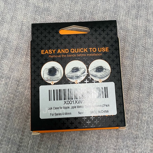 Clear cases for Apple Watch 4 44mm - Picture 2 of 3